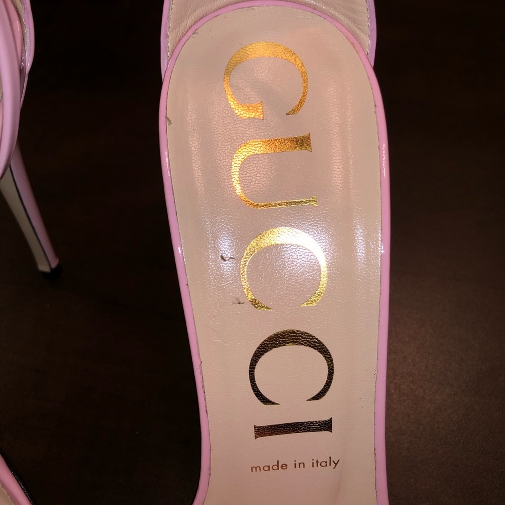 Gucci Patent Leather Sandals - Picture 4 of 6